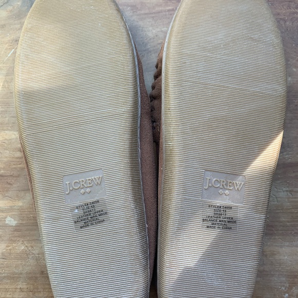 Never worn jcrew factory slippers men’s size 13. Color Caramel - Picture 4 of 5